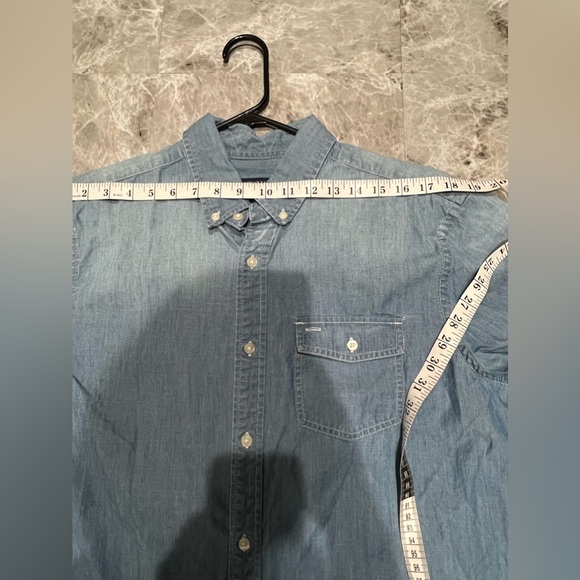 American Eagle Outfitters Men’s Button Down Denim Shirt Size Large Athletic Fit - Picture 10 of 10
